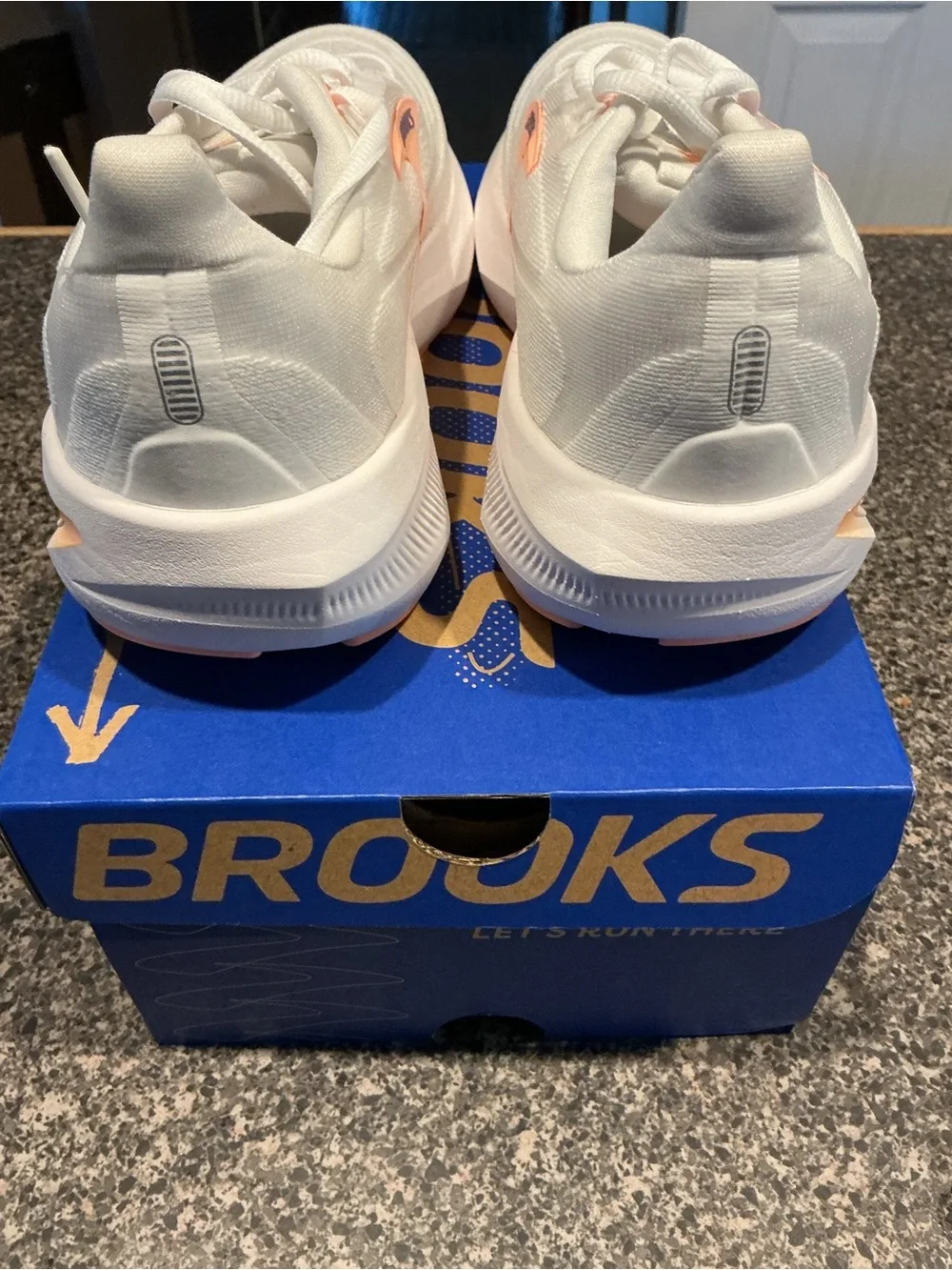 Brooks women’s running